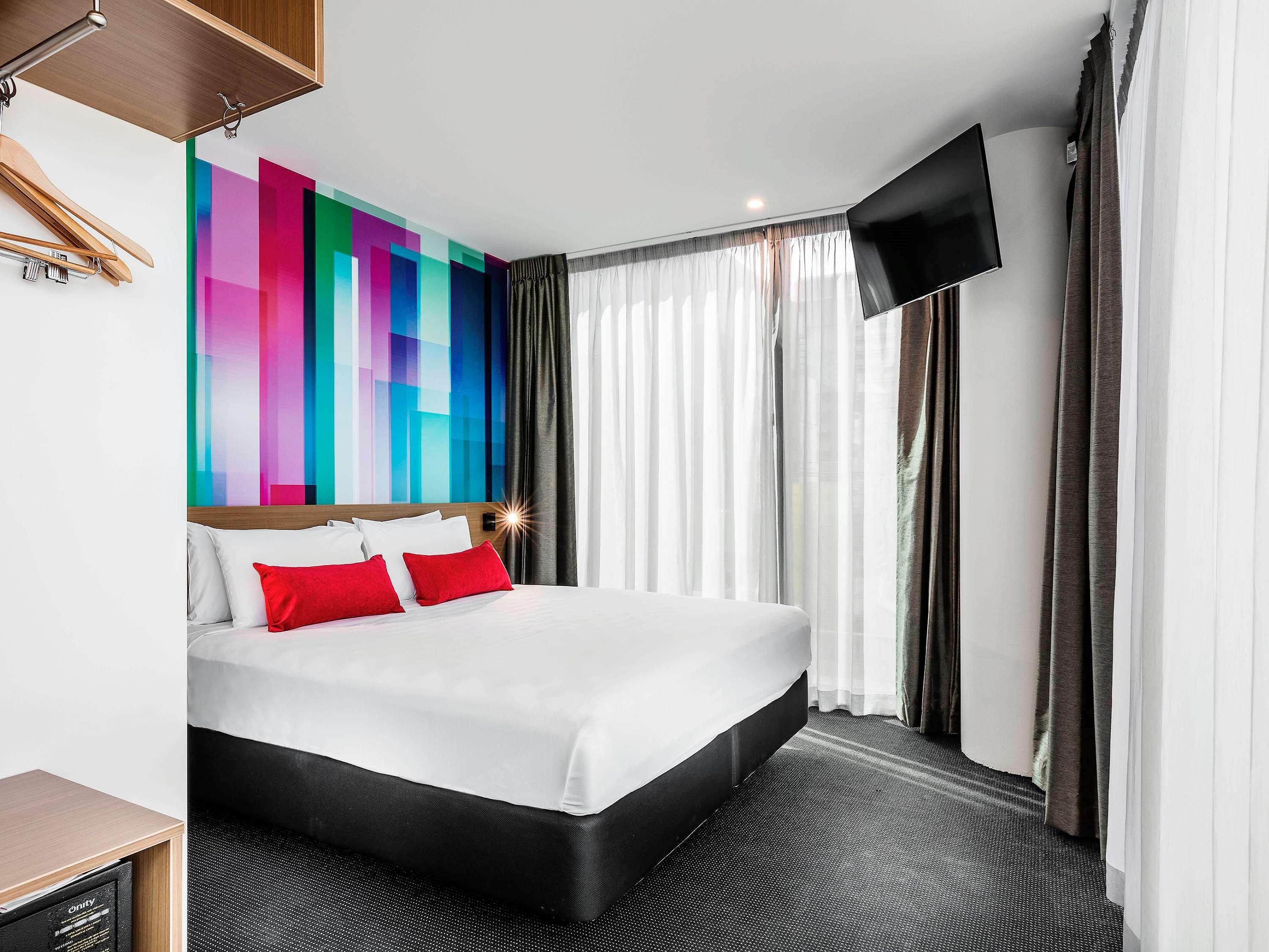 Ibis Styles Elizabeth Street Hotel 4*