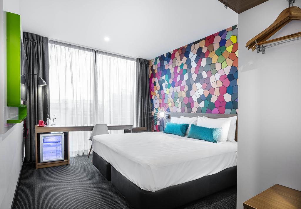 Hotel Ibis Styles Elizabeth Street 4*